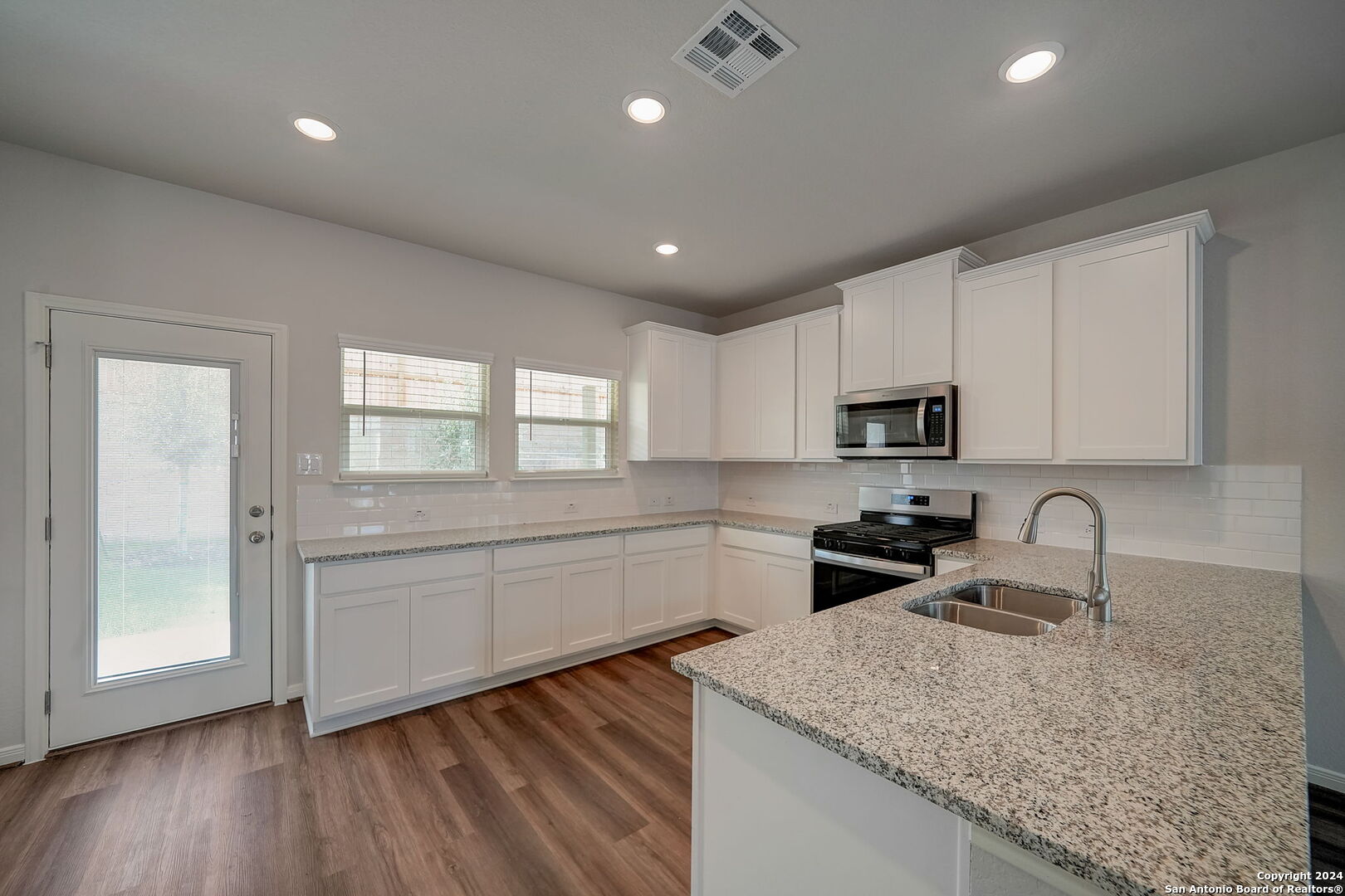 5710 Elsa Cove , San Antonio, TX, 78253 | 1751525 | Realty Texas LLC