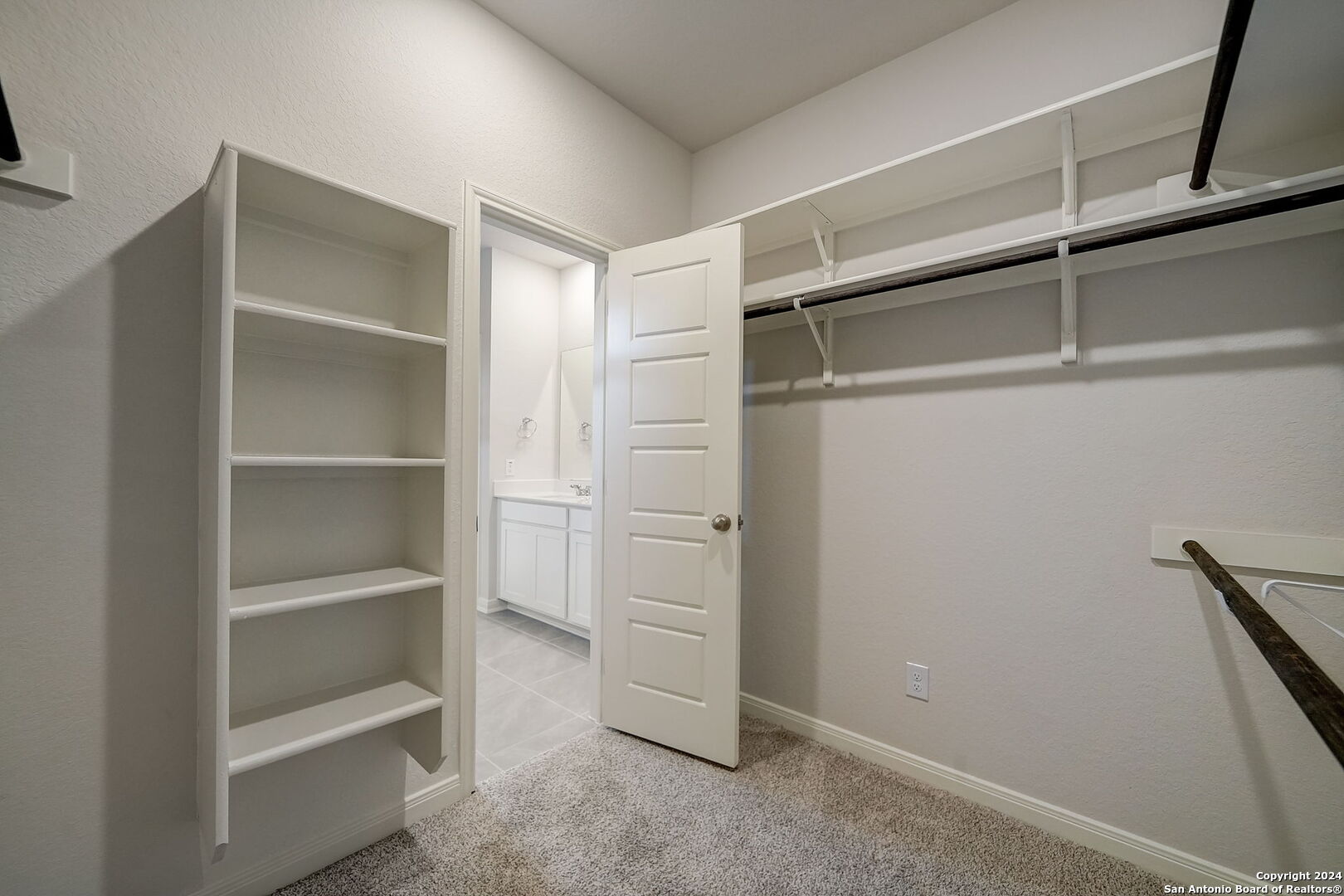 5710 Elsa Cove , San Antonio, TX, 78253 | 1751525 | Realty Texas LLC