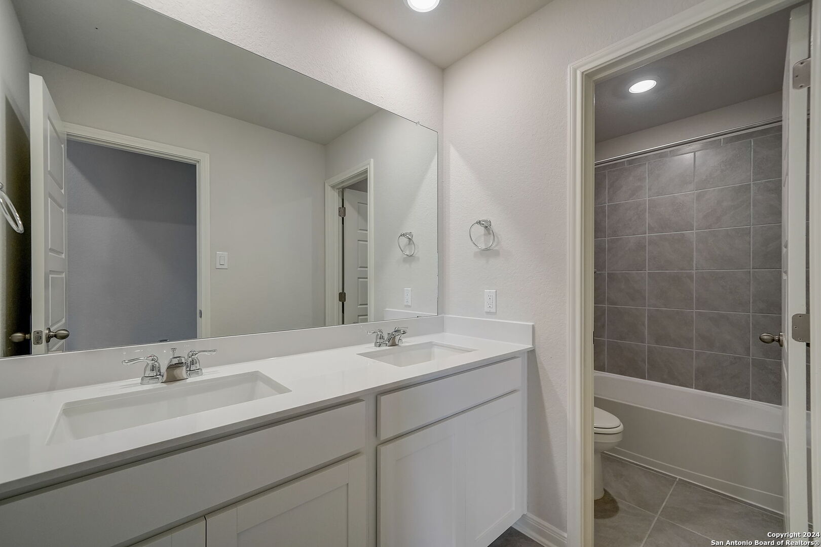 5710 Elsa Cove , San Antonio, TX, 78253 | 1751525 | Realty Texas LLC