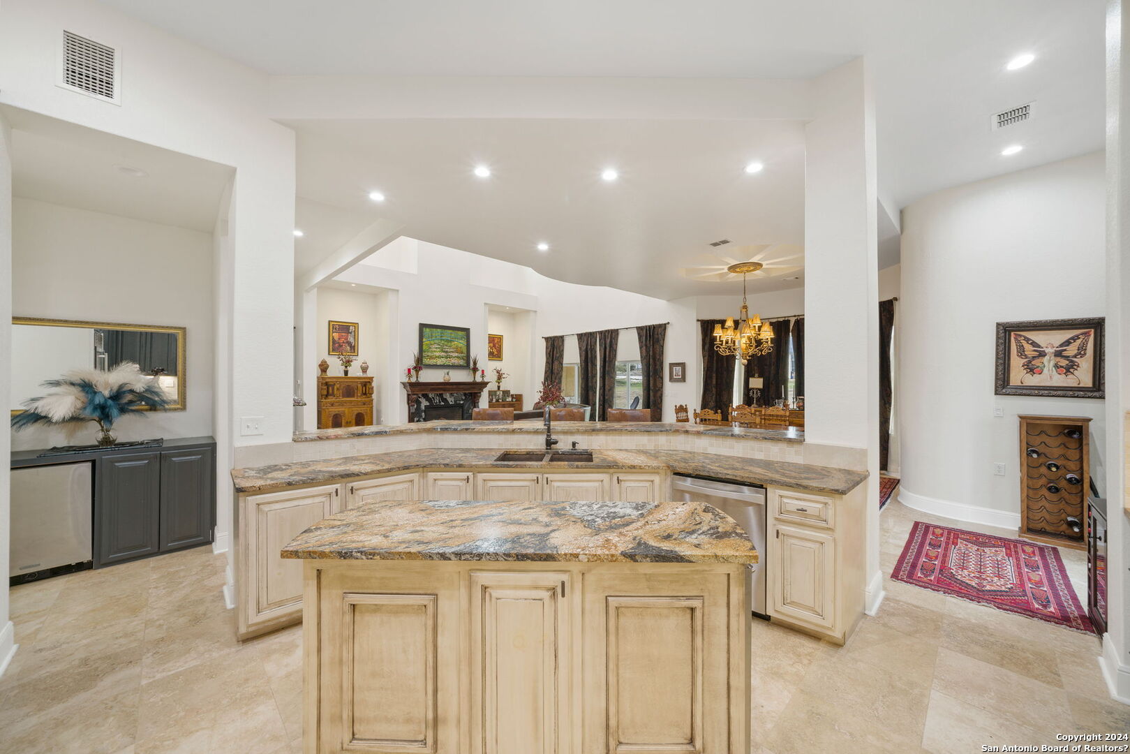 105 N Micah Andrews , Blanco, TX, 78606 | 1734043 | Realty Texas LLC