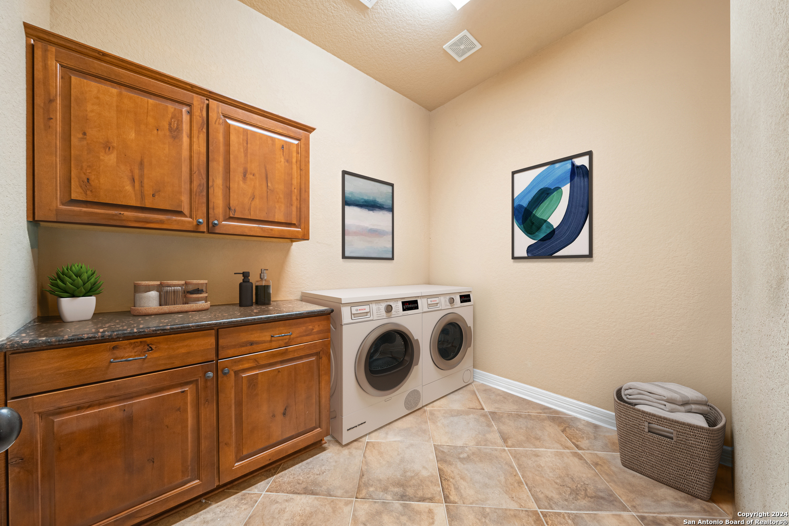 26219 Park Bend Dr , New Braunfels, TX, 78132-2789 | 1750695 | Realty Texas LLC