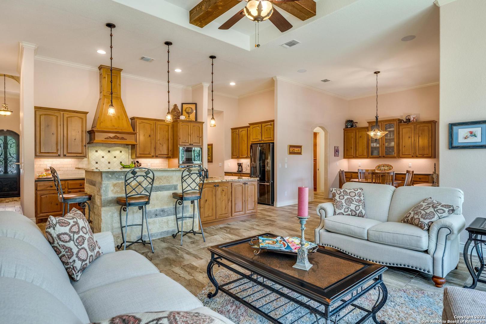 1064 Via Principale , New Braunfels, TX, 78132-2684 | 1751678 | Realty Texas LLC