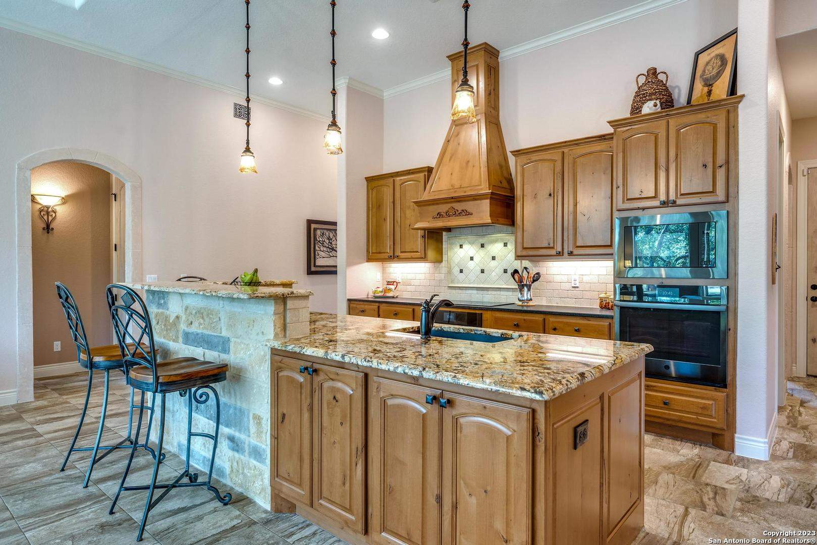 1064 Via Principale , New Braunfels, TX, 78132-2684 | 1751678 | Realty Texas LLC