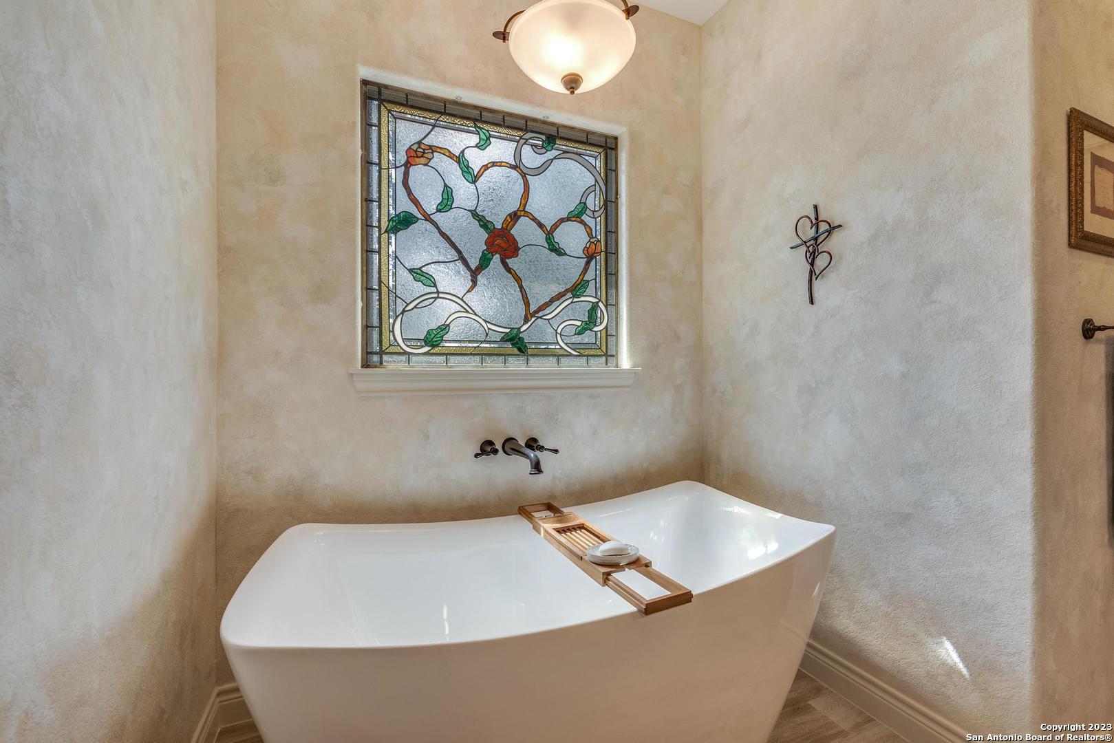 1064 Via Principale , New Braunfels, TX, 78132-2684 | 1751678 | Realty Texas LLC