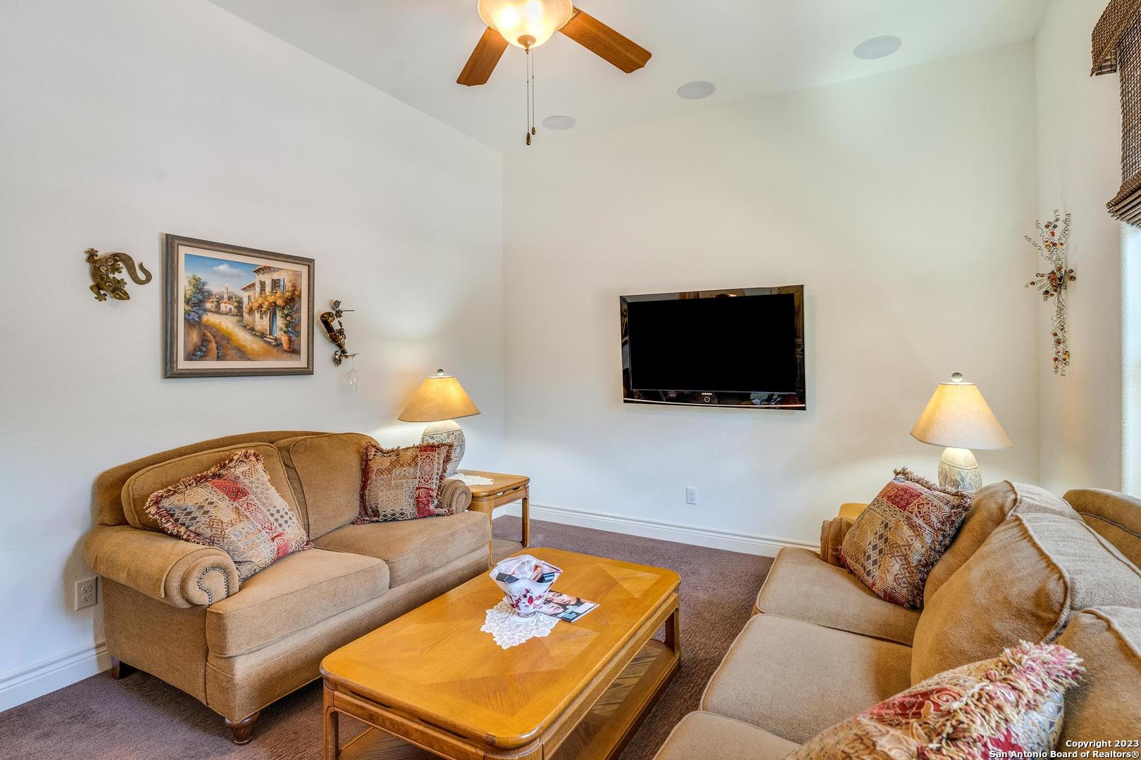 1064 Via Principale , New Braunfels, TX, 78132-2684 | 1751678 | Realty Texas LLC