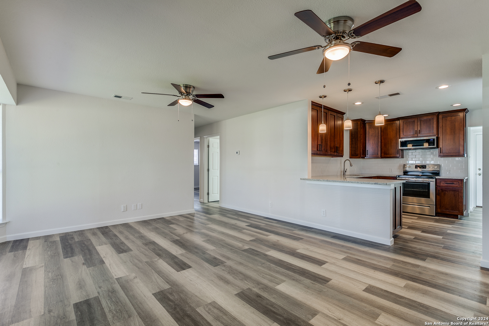 358 W Palfrey St , San Antonio, TX, 78223 | 1750417 | Realty Texas LLC