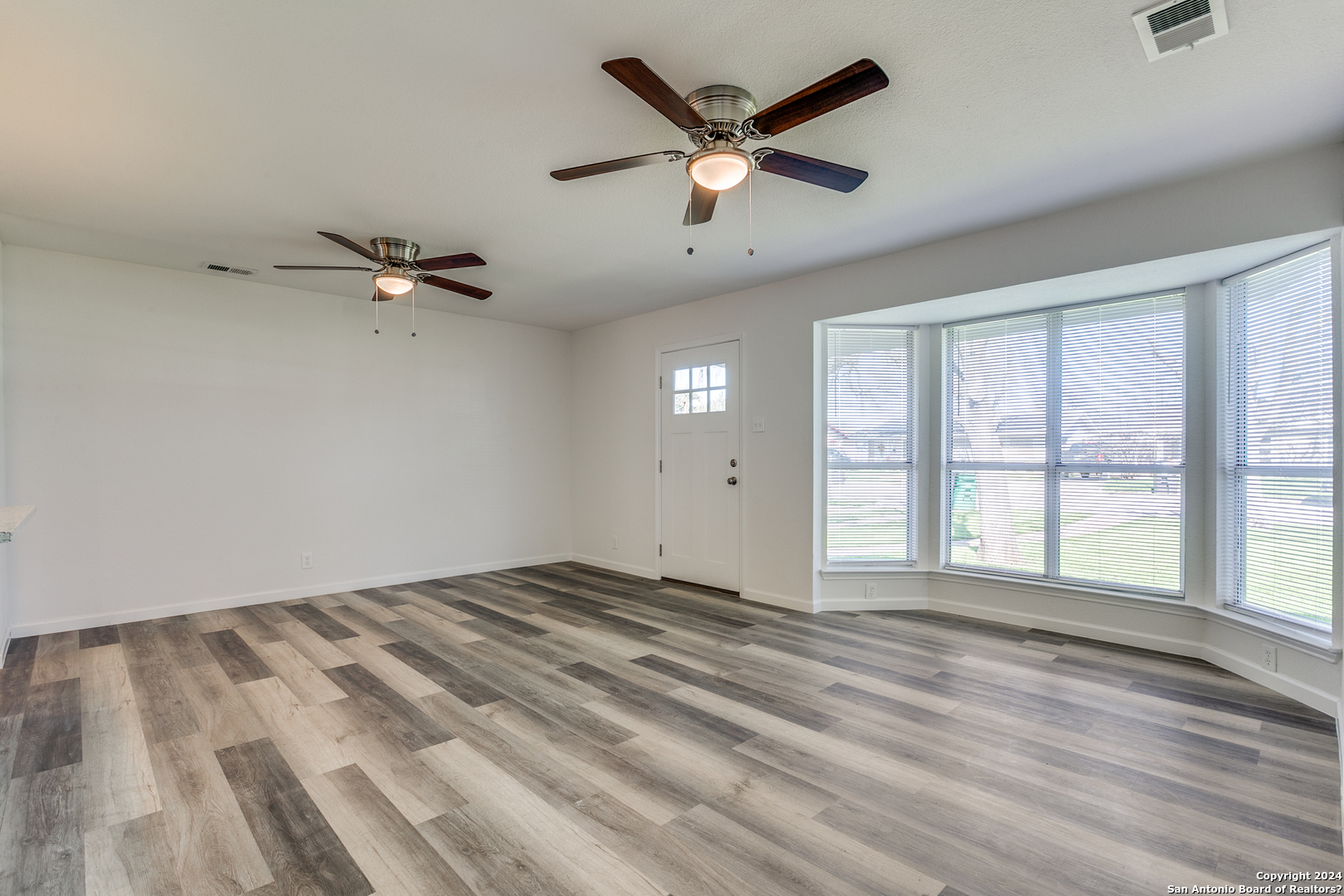 358 W Palfrey St , San Antonio, TX, 78223 | 1750417 | Realty Texas LLC