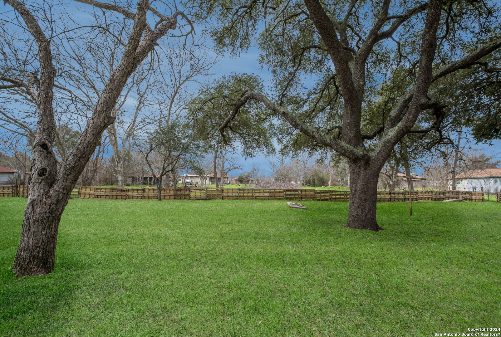 237 San Marcos Hwy , Luling, TX, 78648 | 1751493 | Realty Texas LLC