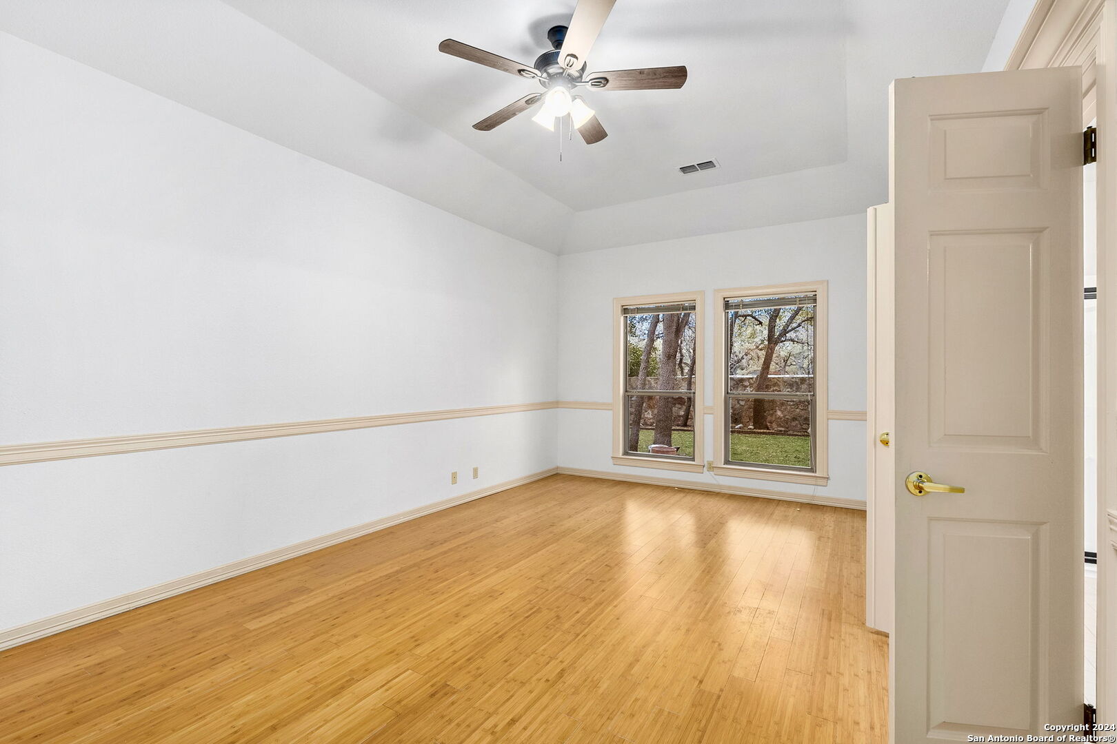 2610 Inwood View Dr , San Antonio, TX, 78248 | 1755509 | Realty Texas LLC