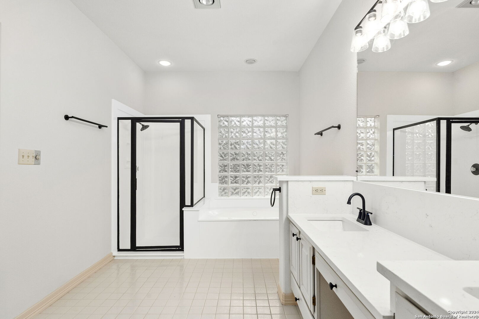 2610 Inwood View Dr , San Antonio, TX, 78248 | 1755509 | Realty Texas LLC