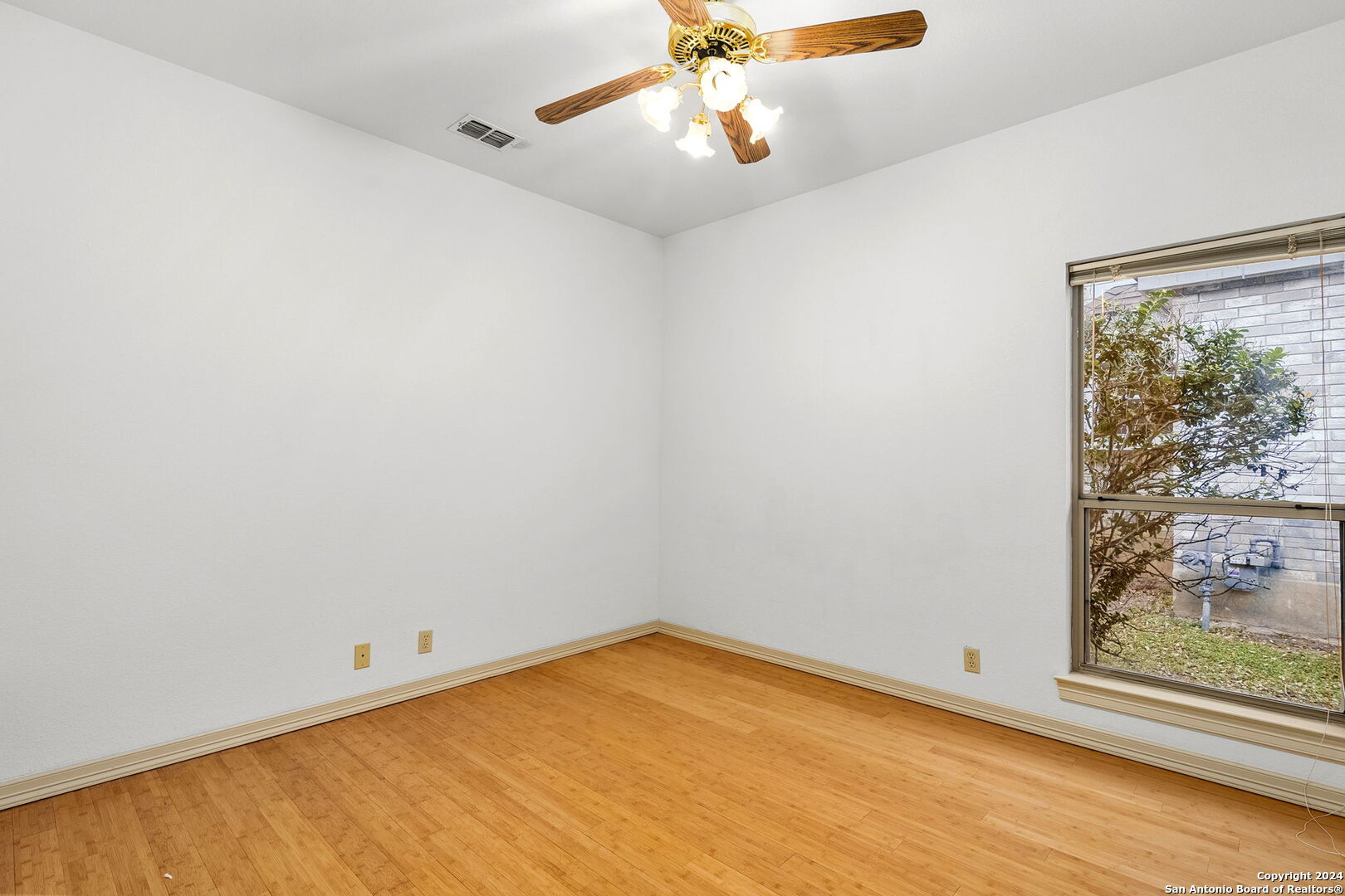 2610 Inwood View Dr , San Antonio, TX, 78248 | 1755509 | Realty Texas LLC