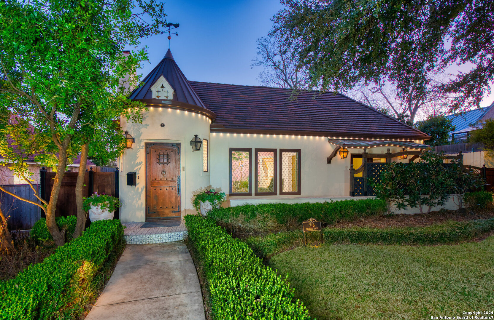 216 Primera Dr , Olmos Park, TX, 78212-2053 | 1753455 | Realty Texas LLC