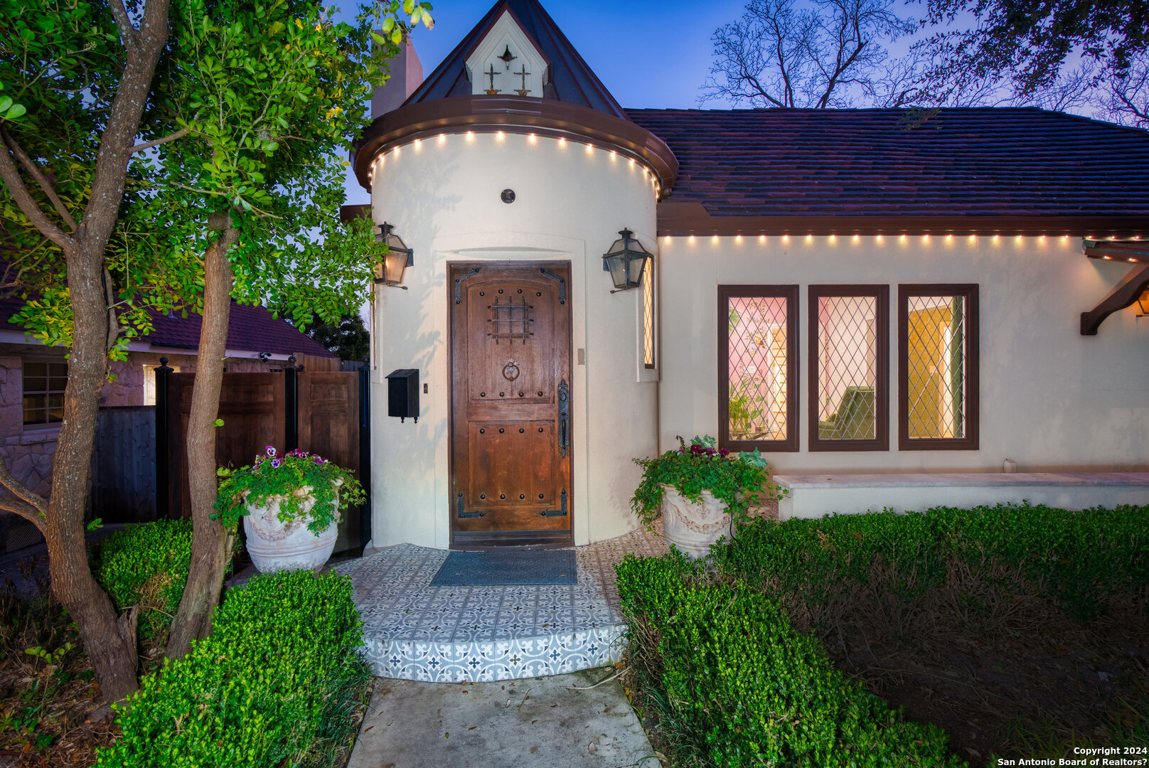 216 Primera Dr , Olmos Park, TX, 78212-2053 | 1753455 | Realty Texas LLC