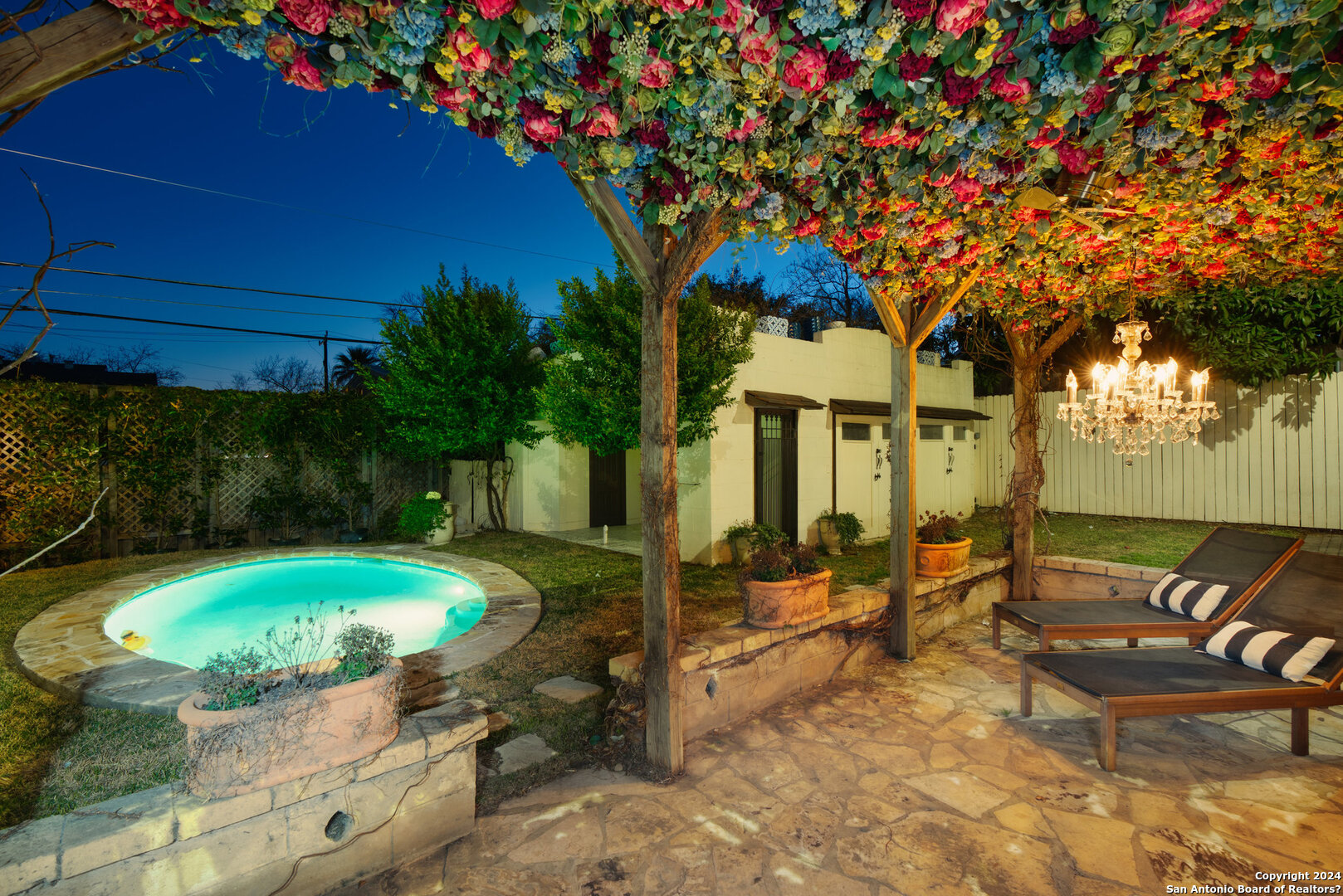 216 Primera Dr , Olmos Park, TX, 78212-2053 | 1753455 | Realty Texas LLC