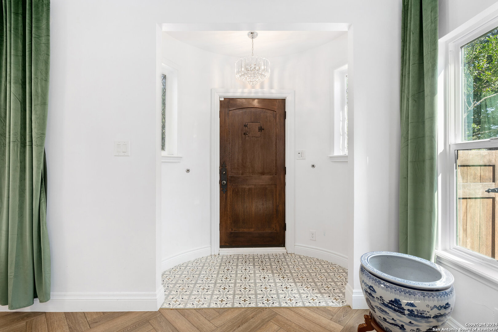 216 Primera Dr , Olmos Park, TX, 78212-2053 | 1753455 | Realty Texas LLC