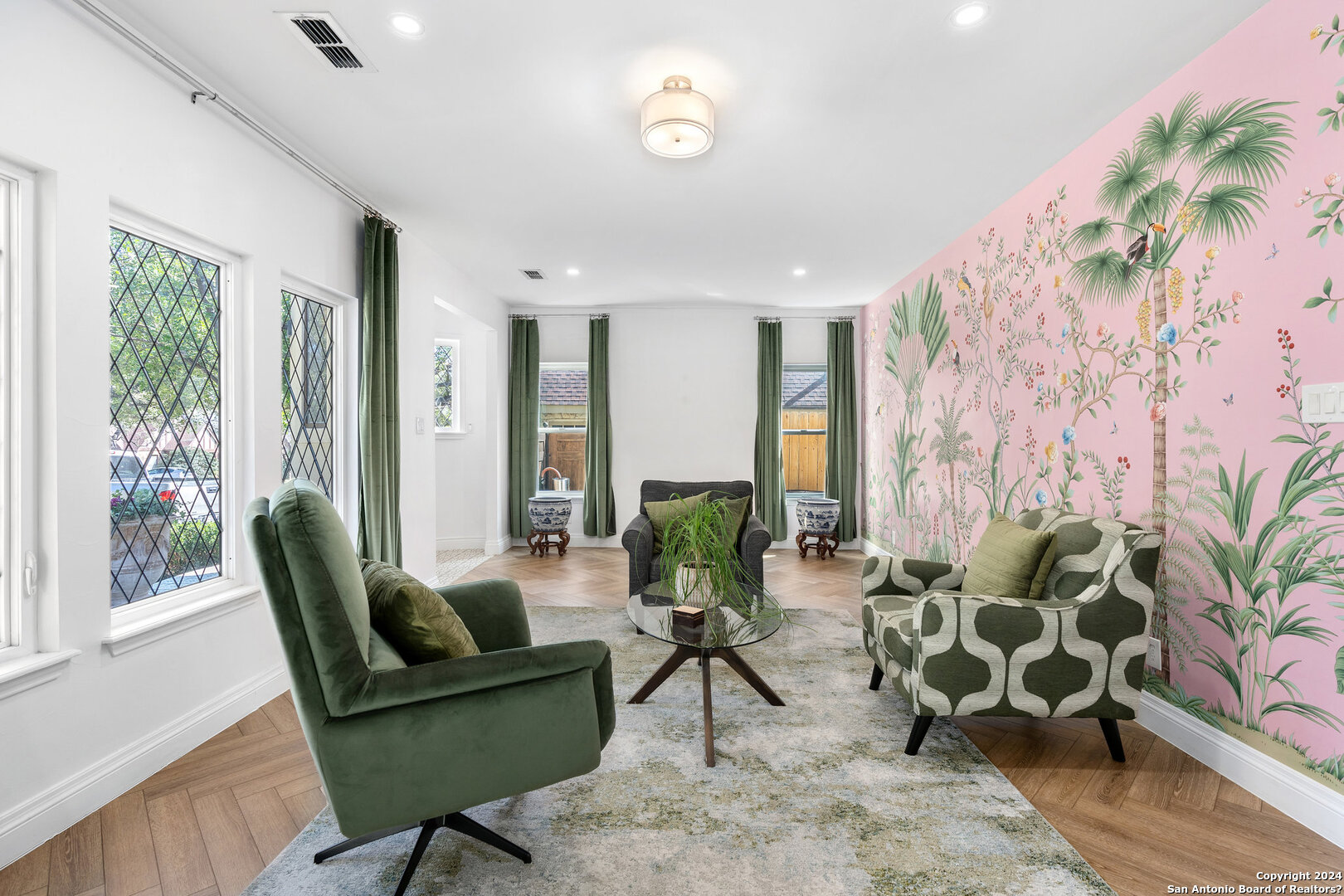 216 Primera Dr , Olmos Park, TX, 78212-2053 | 1753455 | Realty Texas LLC