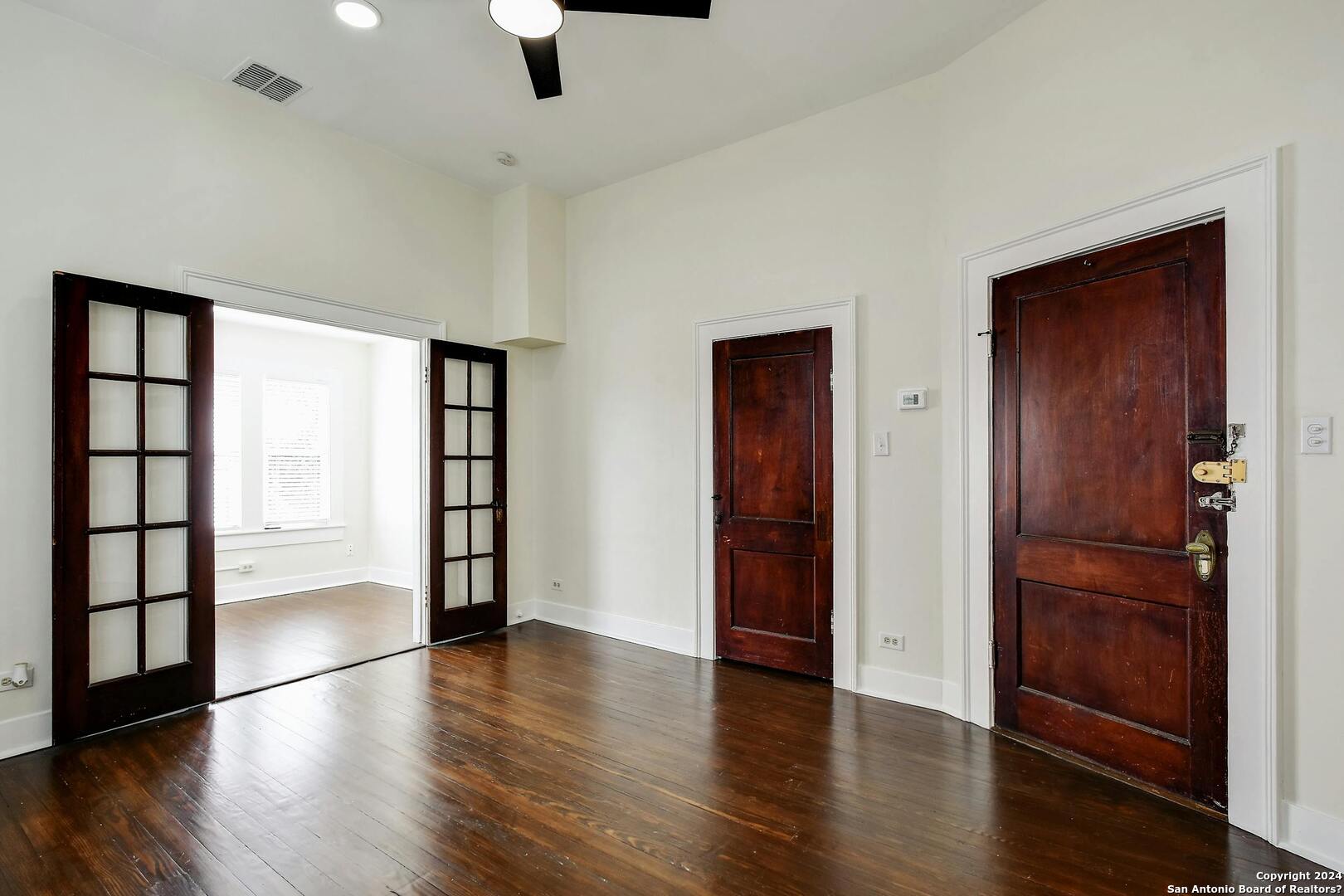 423 W Woodlawn Ave 2 , San Antonio, TX, 78212-3344 | 1753992 | Realty Texas LLC