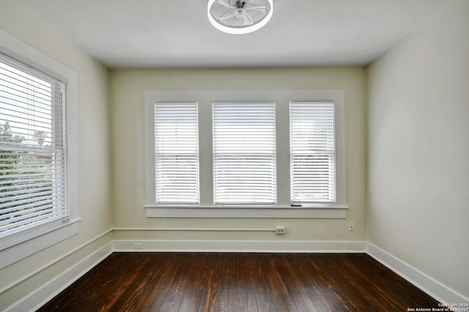 423 W Woodlawn Ave 2 , San Antonio, TX, 78212-3344 | 1753992 | Realty Texas LLC