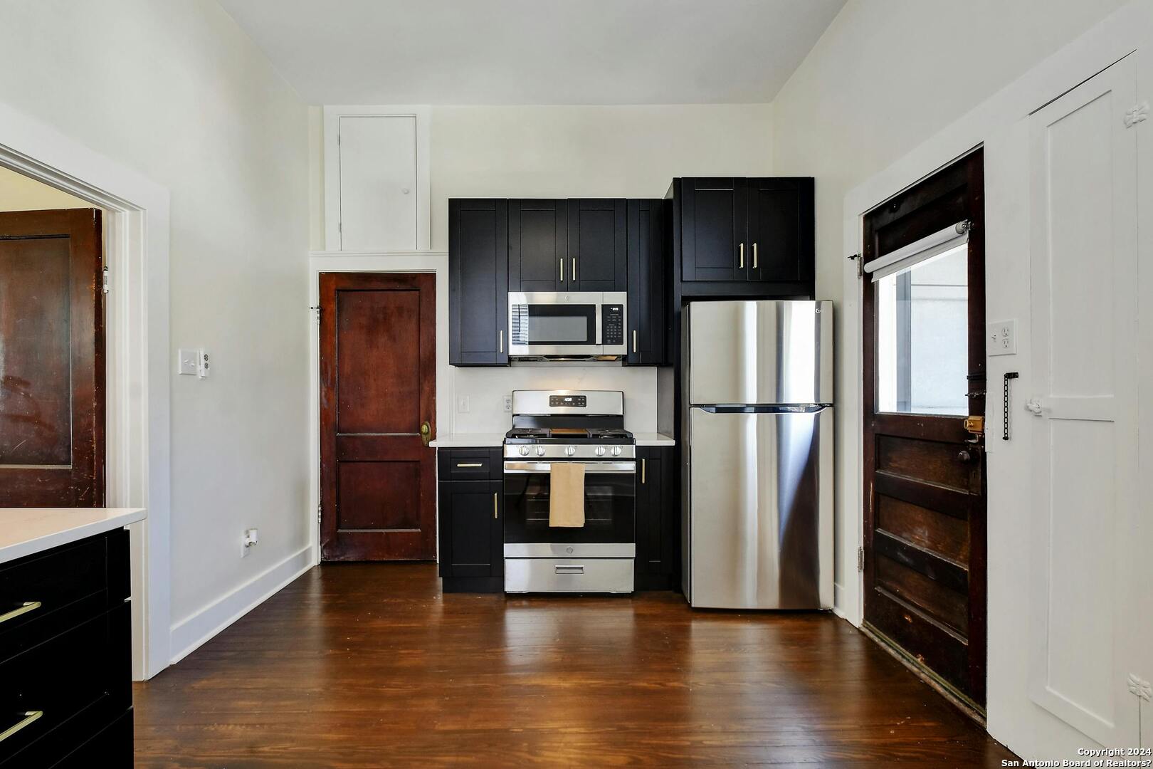423 W Woodlawn Ave 2 , San Antonio, TX, 78212-3344 | 1753992 | Realty Texas LLC