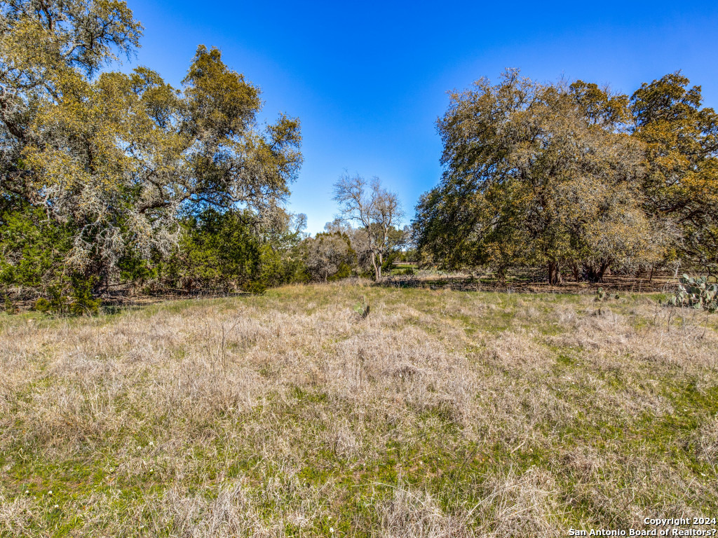 7911 Silver Spur Trail, Boerne, TX, 78015 | 1754547 | Realty Texas LLC