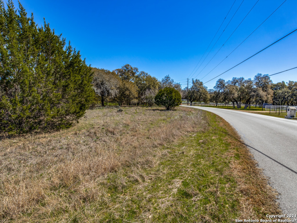 7911 Silver Spur Trail, Boerne, TX, 78015 | 1754547 | Realty Texas LLC