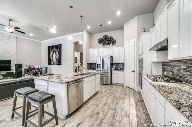 3715 Avia Oaks , San Antonio, TX, 78259-1762 | 1753930 | Realty Texas LLC