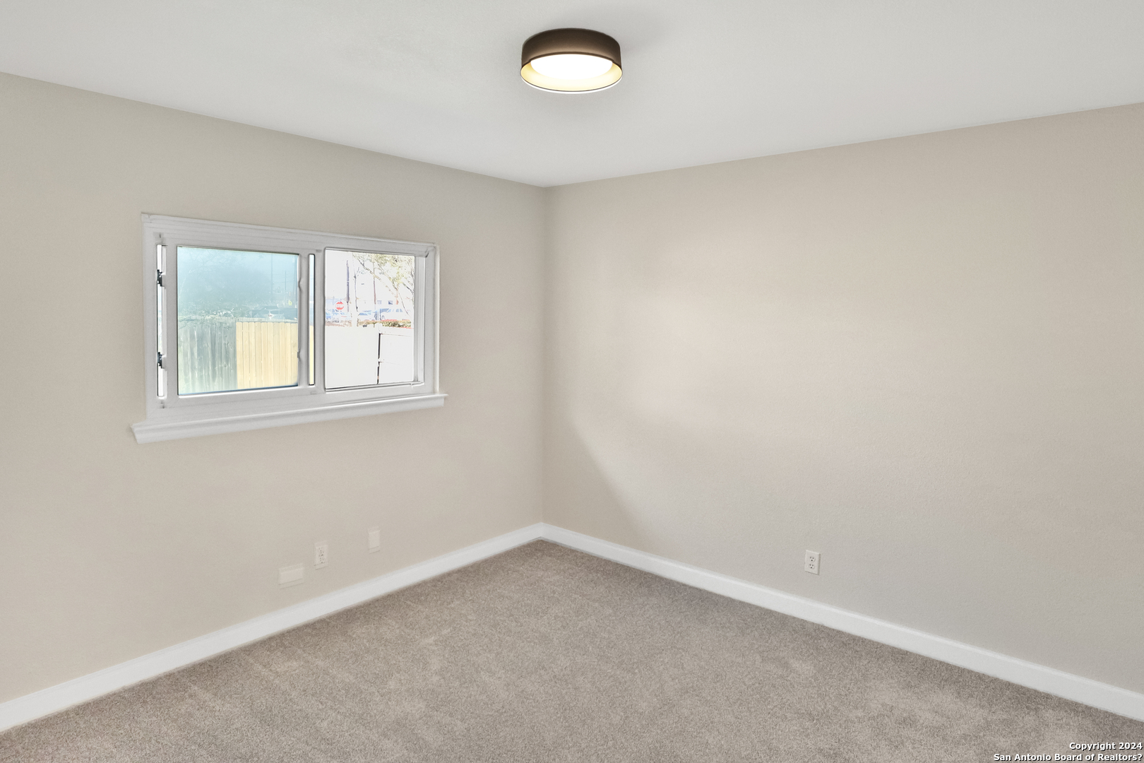 9403 Quicksilver Dr , San Antonio, TX, 78245-1233 | 1753860 | Realty Texas LLC