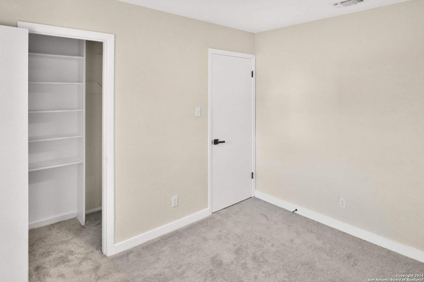 9403 Quicksilver Dr , San Antonio, TX, 78245-1233 | 1753860 | Realty Texas LLC
