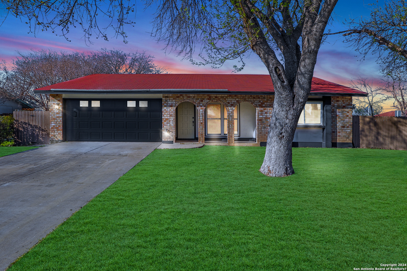 9403 Quicksilver Dr , San Antonio, TX, 78245-1233 | 1753860 | Realty Texas LLC