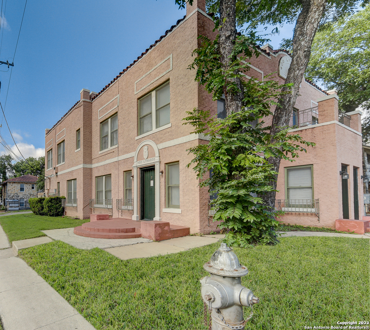 400 W Lynwood Ave , San Antonio, TX, 78212-2234 | 1753927 | Realty Texas LLC