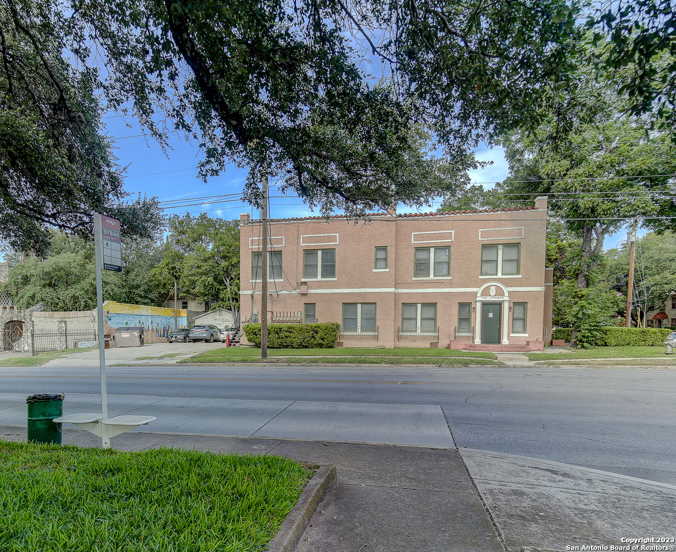 400 W Lynwood Ave , San Antonio, TX, 78212-2234 | 1753927 | Realty Texas LLC