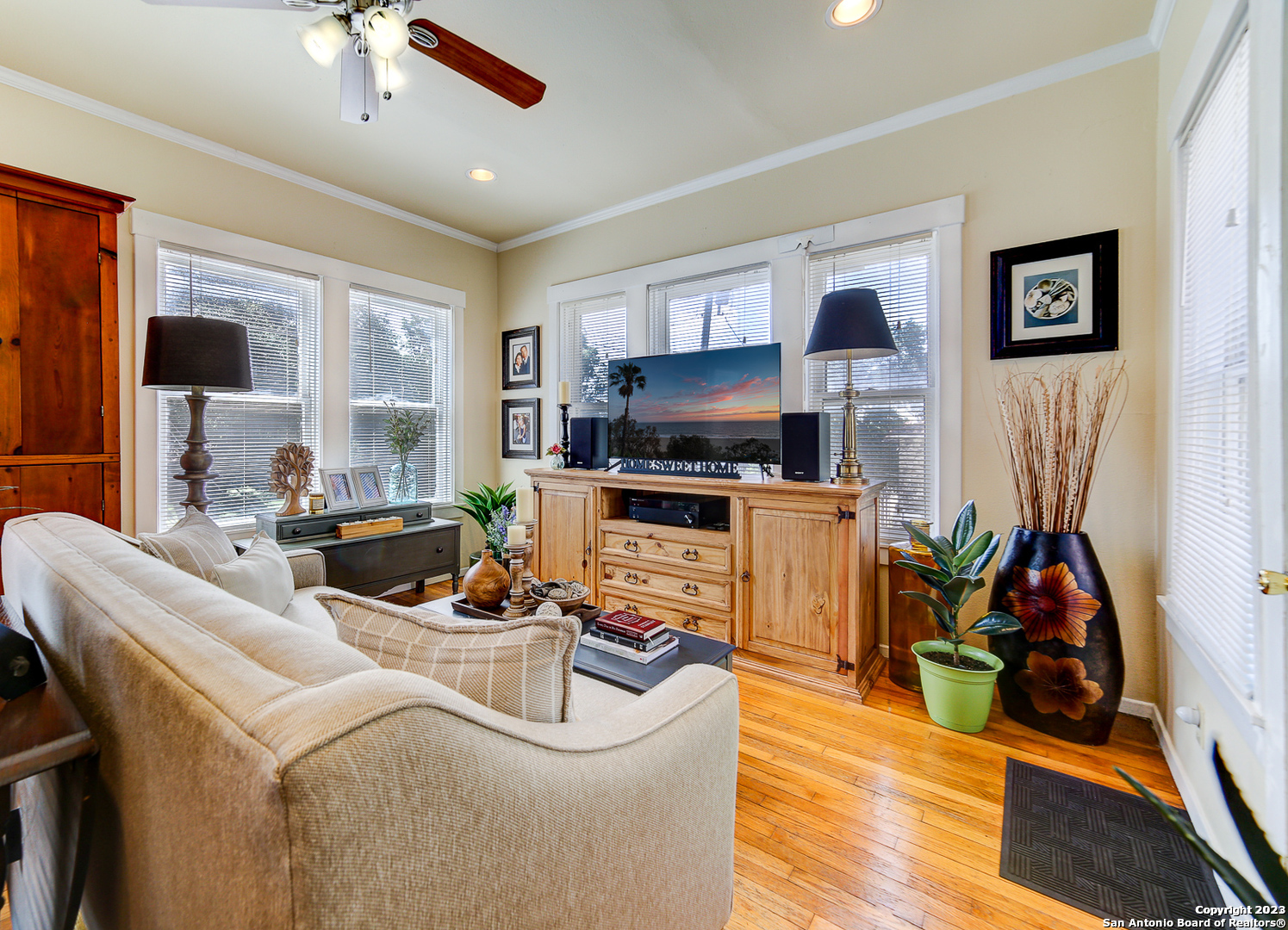 400 W Lynwood Ave , San Antonio, TX, 78212-2234 | 1753927 | Realty Texas LLC