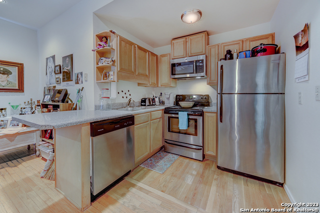 400 W Lynwood Ave , San Antonio, TX, 78212-2234 | 1753927 | Realty Texas LLC