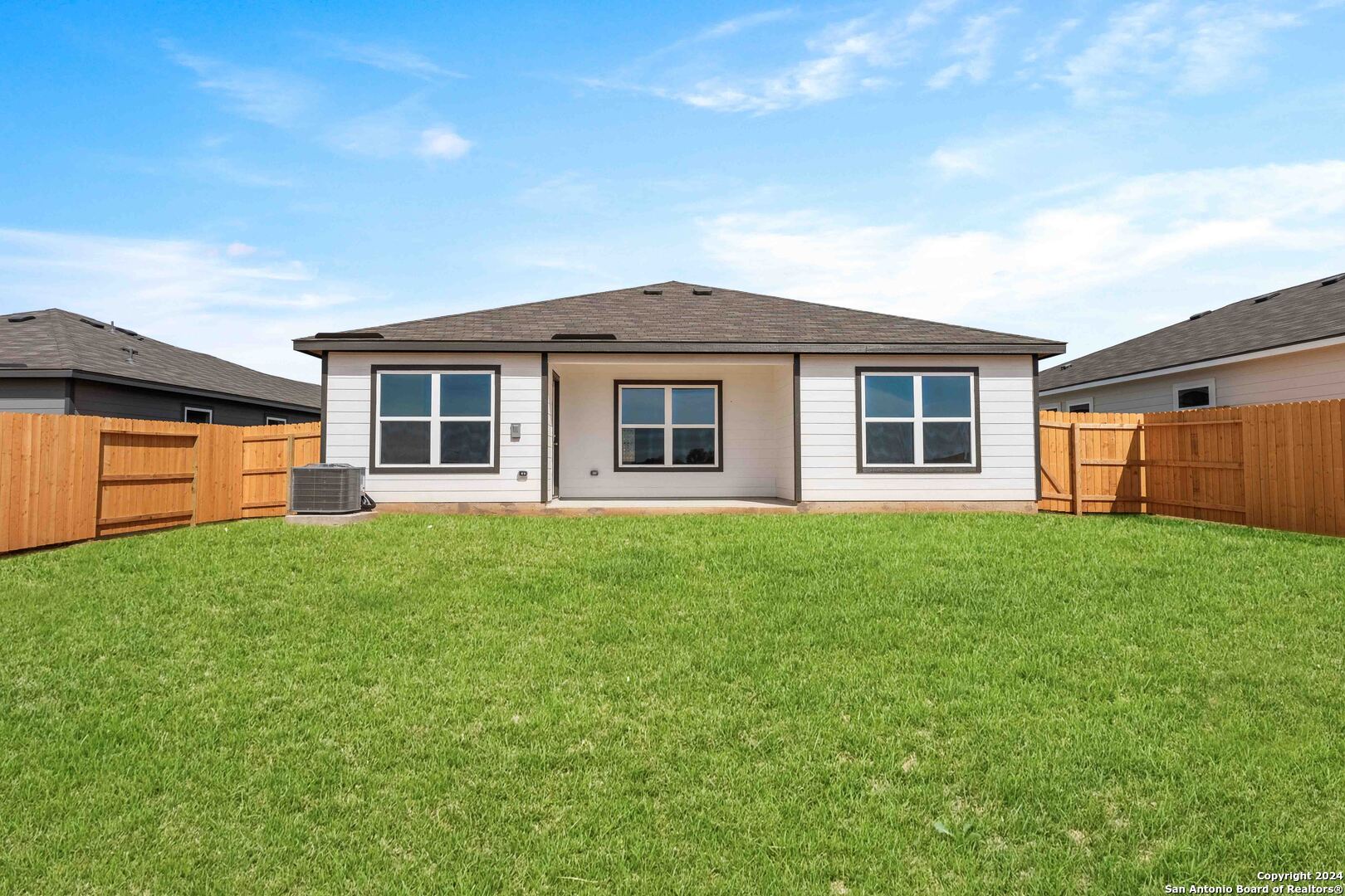16009 Stratford Cove , Lytle, TX, 78052 | 1754994 | Realty Texas LLC