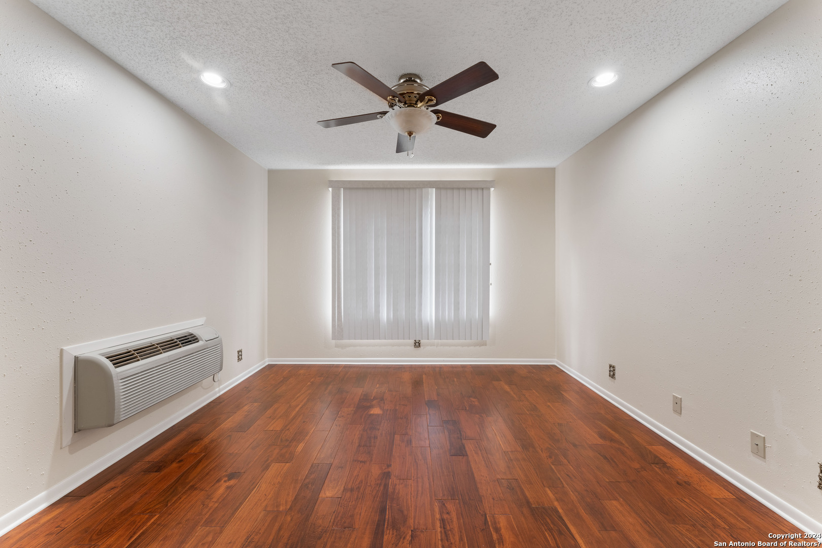 3014 Charter Rock St , San Antonio, TX, 78230-3406 | 1753700 | Realty Texas LLC