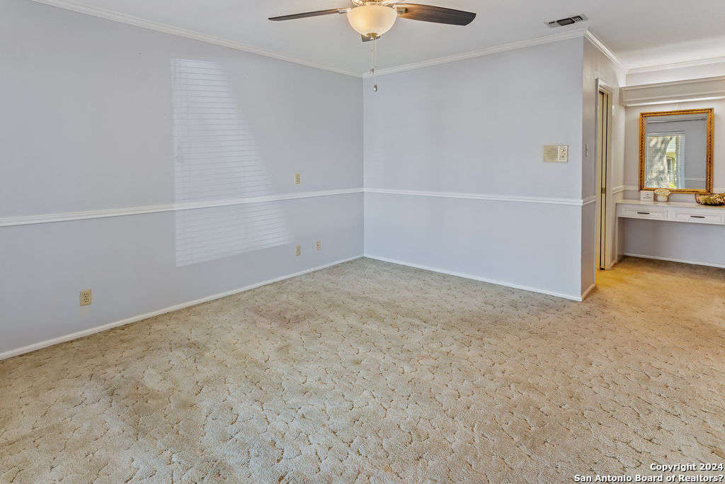 382 Fenwick Dr , Windcrest, TX, 78239-2419 | 1754055 | Realty Texas LLC