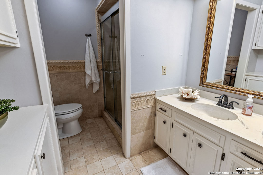 382 Fenwick Dr , Windcrest, TX, 78239-2419 | 1754055 | Realty Texas LLC
