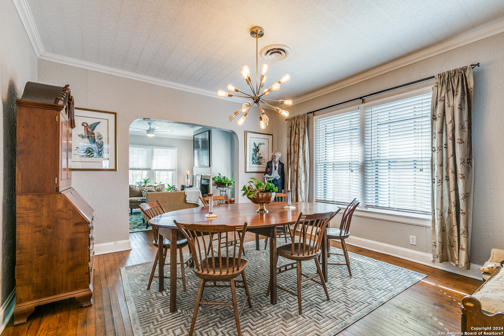 2015 W Magnolia Ave , San Antonio, TX, 78201-4955 | 1754866 | Realty Texas LLC
