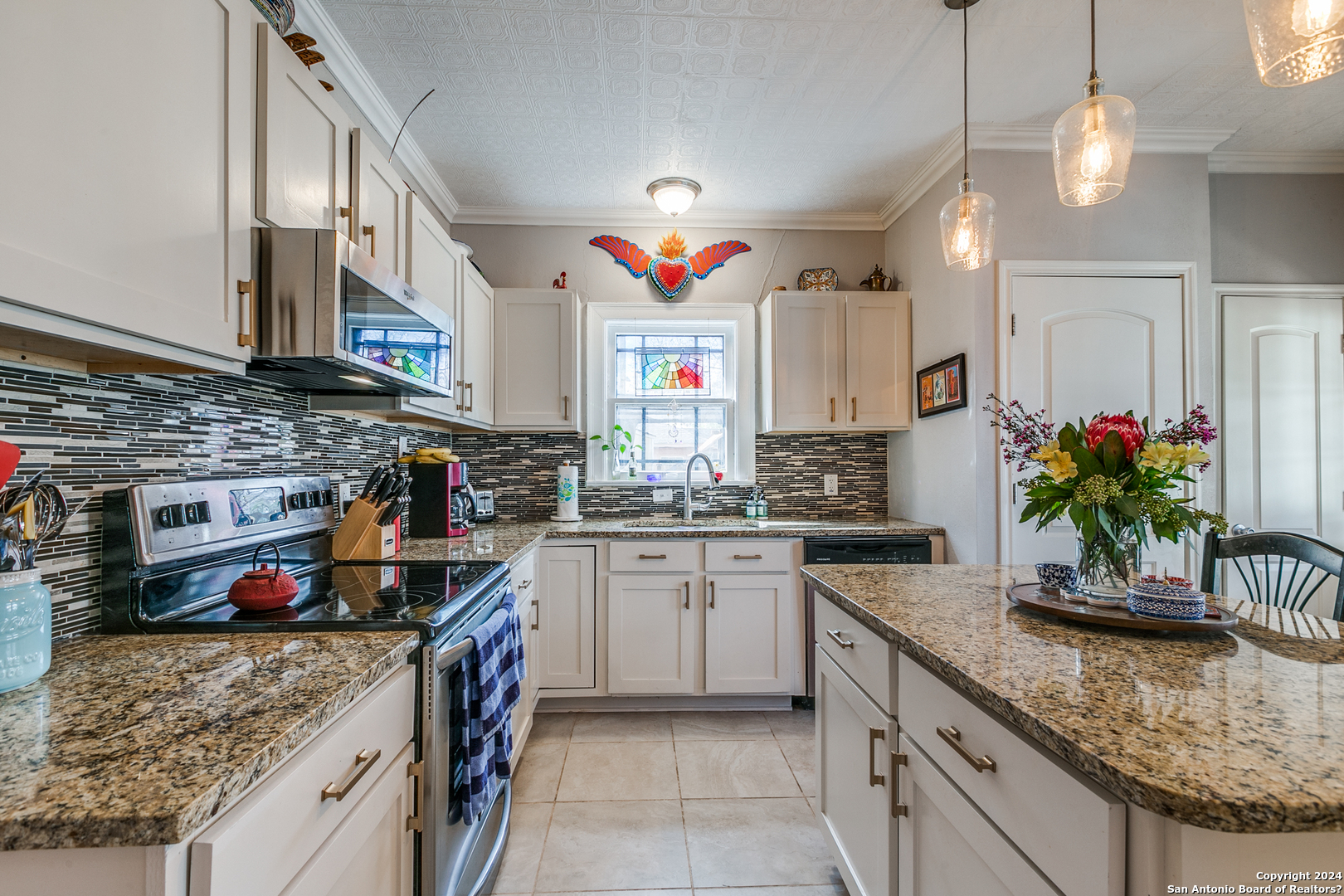 2015 W Magnolia Ave , San Antonio, TX, 78201-4955 | 1754866 | Realty Texas LLC