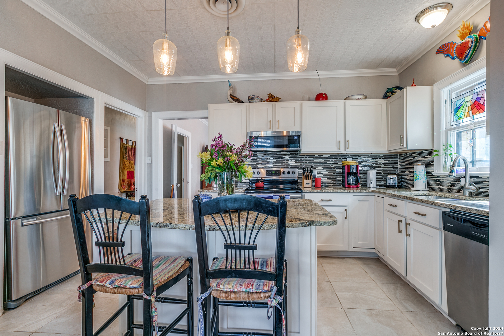 2015 W Magnolia Ave , San Antonio, TX, 78201-4955 | 1754866 | Realty Texas LLC