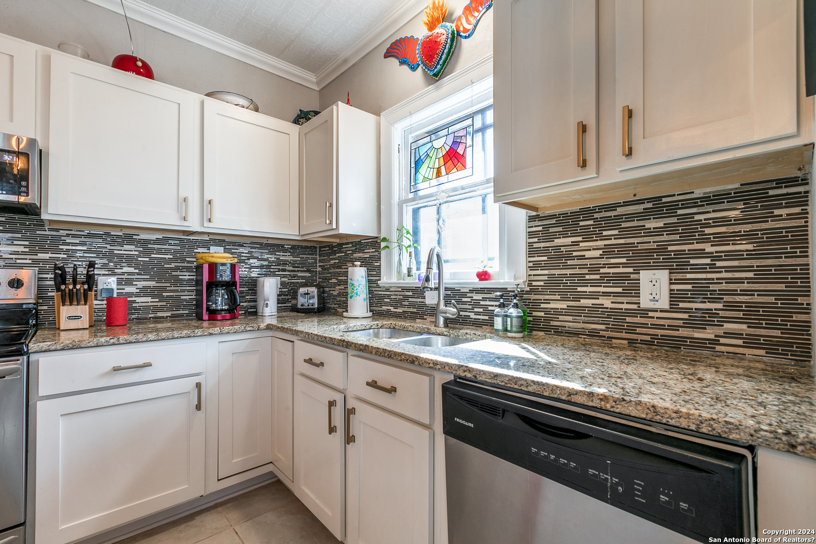 2015 W Magnolia Ave , San Antonio, TX, 78201-4955 | 1754866 | Realty Texas LLC