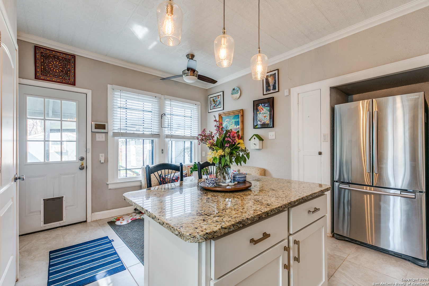 2015 W Magnolia Ave , San Antonio, TX, 78201-4955 | 1754866 | Realty Texas LLC