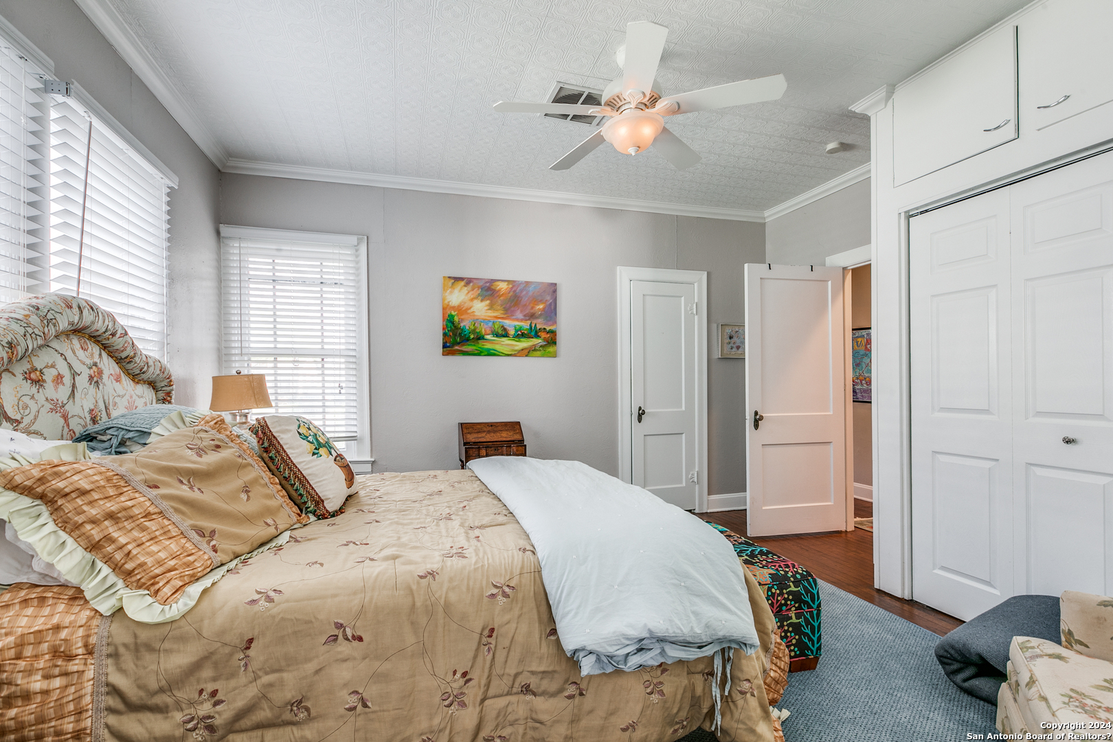 2015 W Magnolia Ave , San Antonio, TX, 78201-4955 | 1754866 | Realty Texas LLC