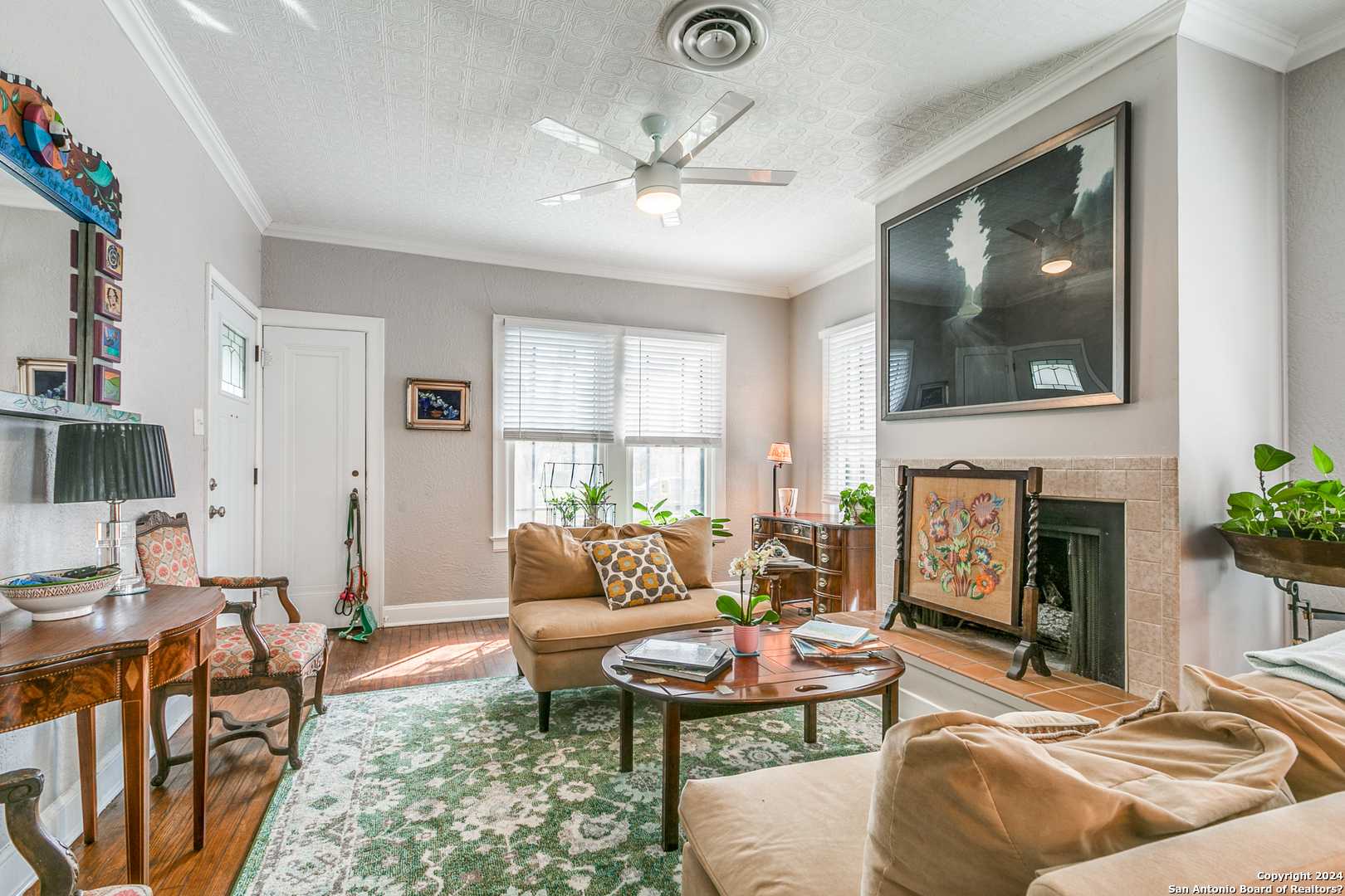 2015 W Magnolia Ave , San Antonio, TX, 78201-4955 | 1754866 | Realty Texas LLC