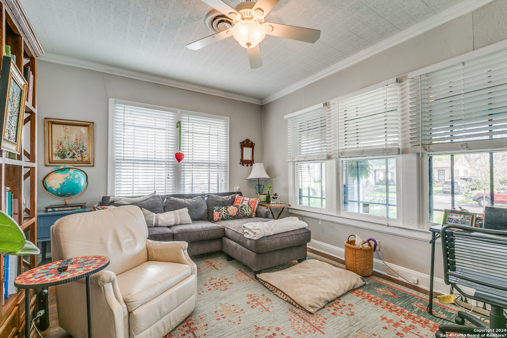 2015 W Magnolia Ave , San Antonio, TX, 78201-4955 | 1754866 | Realty Texas LLC