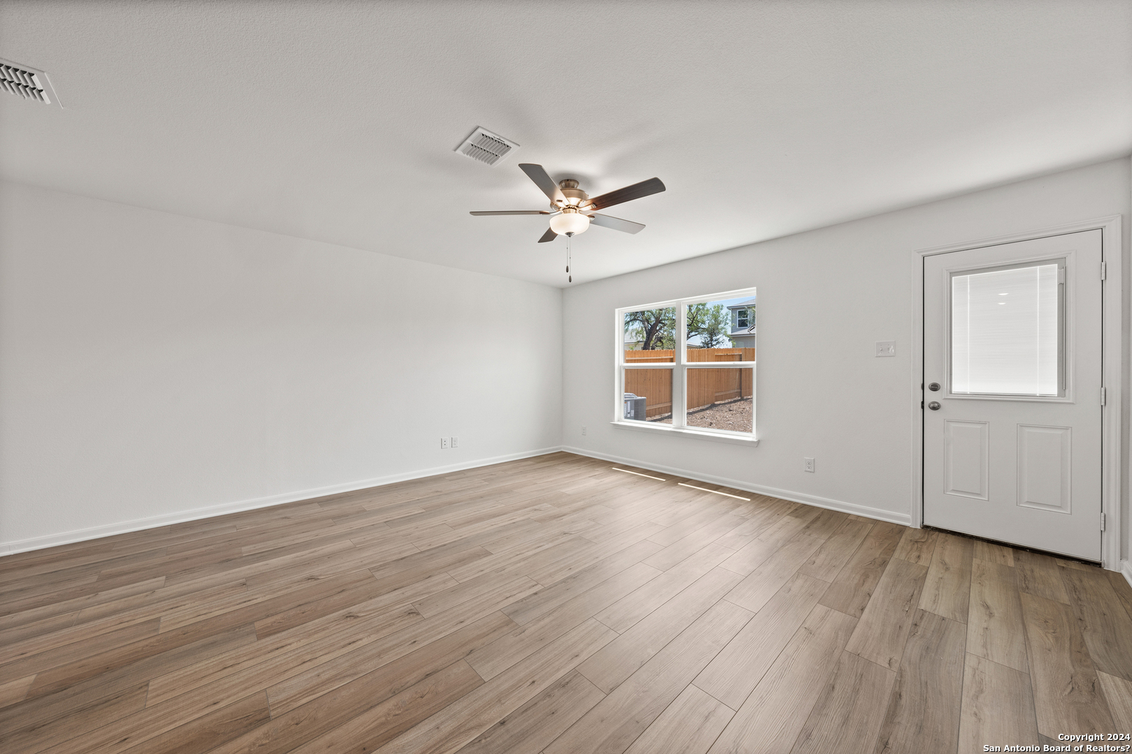 15511 Snug Harbor Way , Von Ormy, TX, 78073 | 1755071 | Realty Texas LLC