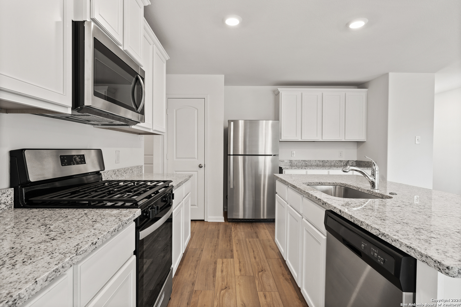 15511 Snug Harbor Way , Von Ormy, TX, 78073 | 1755071 | Realty Texas LLC