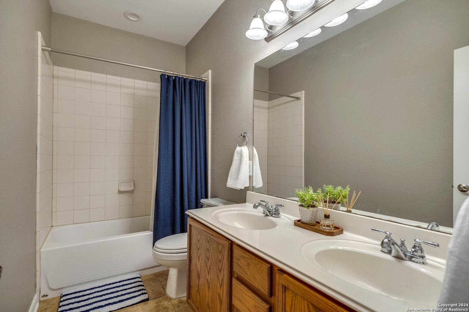 16418 La Madera Rio , Helotes, TX, 78023-3746 | 1755508 | Realty Texas LLC