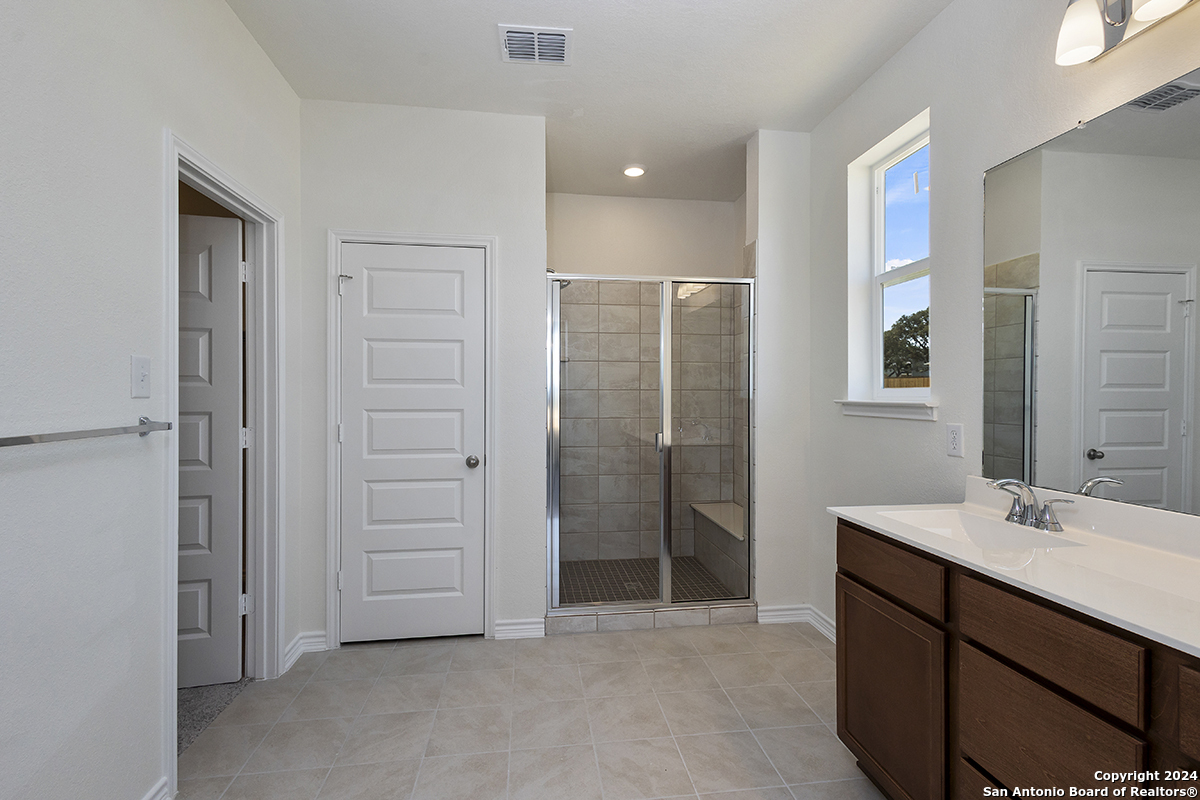 227 West Boerne Harbor Drive , Boerne, TX, 78006 | 1754424 | Realty Texas LLC