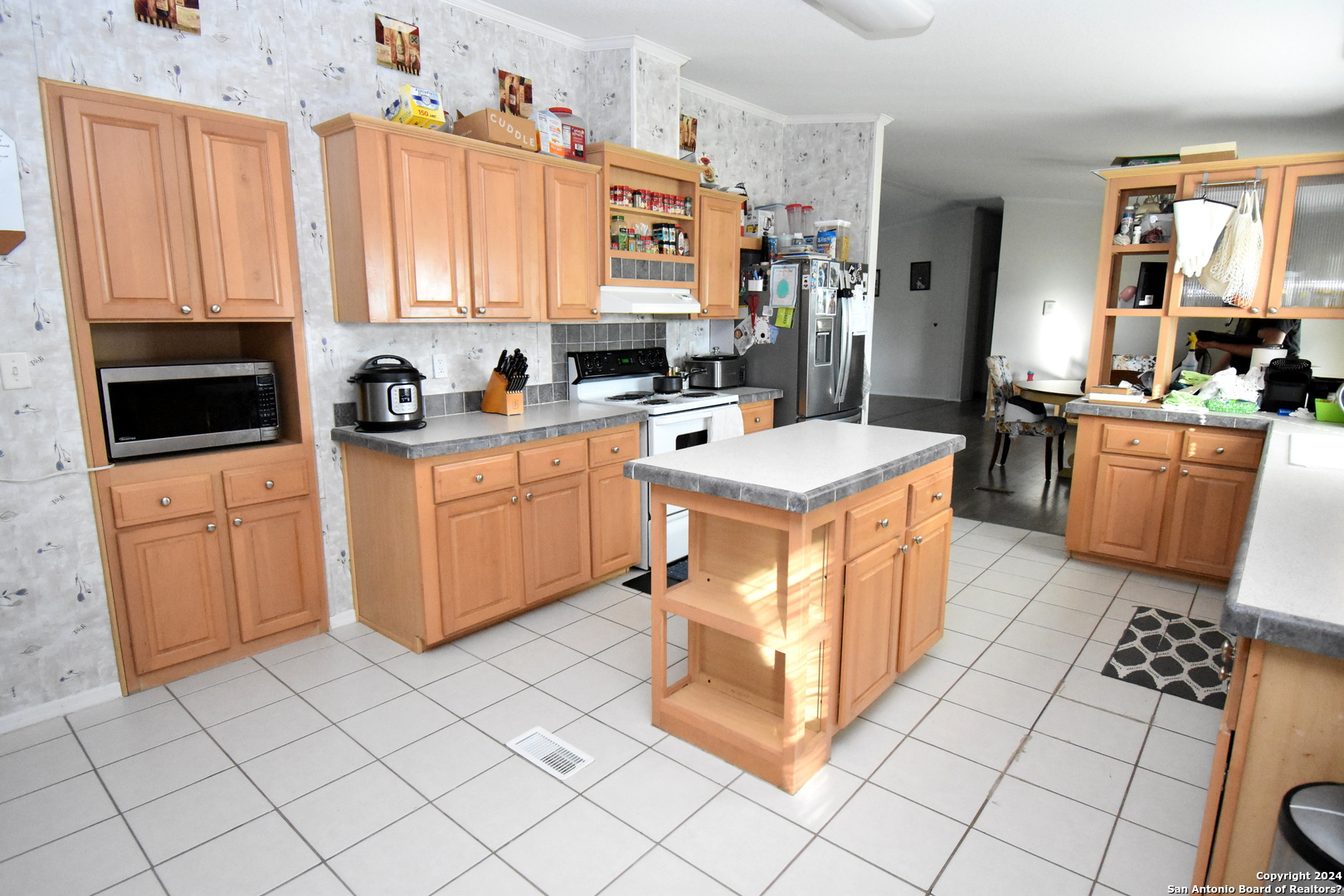 334 County Road 5634 , Castroville, TX, 78009-1933 | 1754467 | Realty Texas LLC